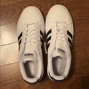 Black and White Adidas Tennis Shoes